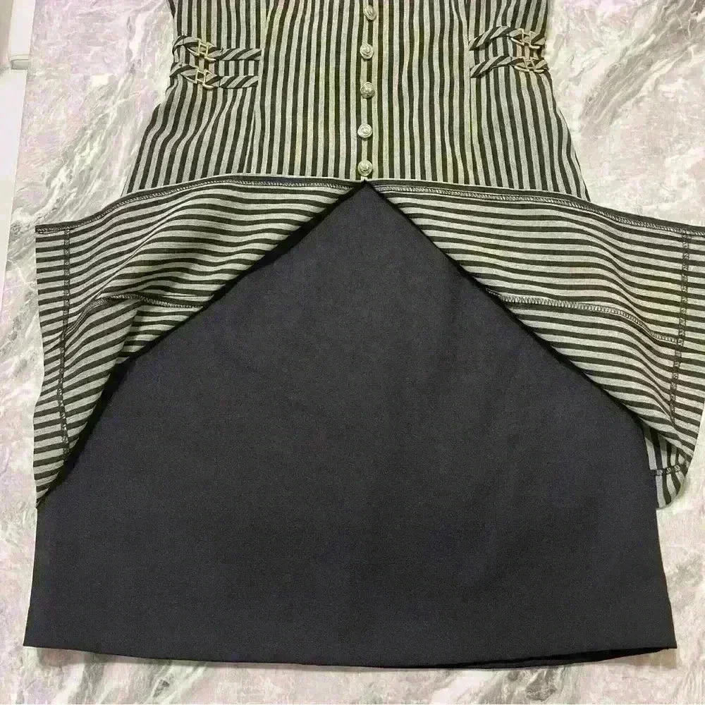 Miss Dorby Womens Size 8 Dress Short Sleeve Black Stripe Buttons Vintage Style - Picture 8 of 9